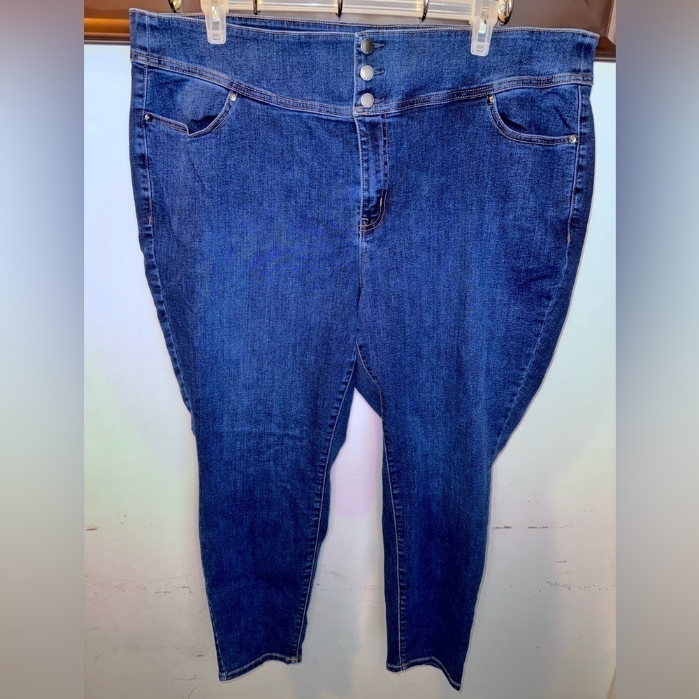 Lane Bryant High Rise Jegging Flex Magic Waist Band Size 26